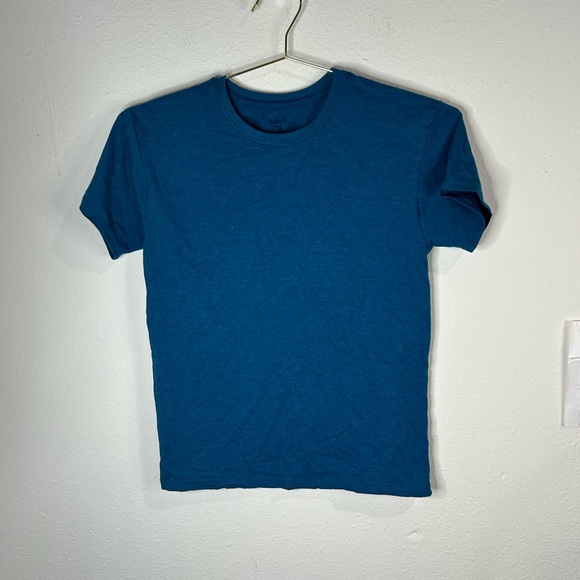 Hanes Other - Hanes Boys Blue Short Sleeve T-Shirt Size Large Casual Everyday Tee